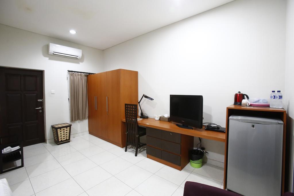 Reddoorz @ Menteng Dżakarta Zewnętrze zdjęcie